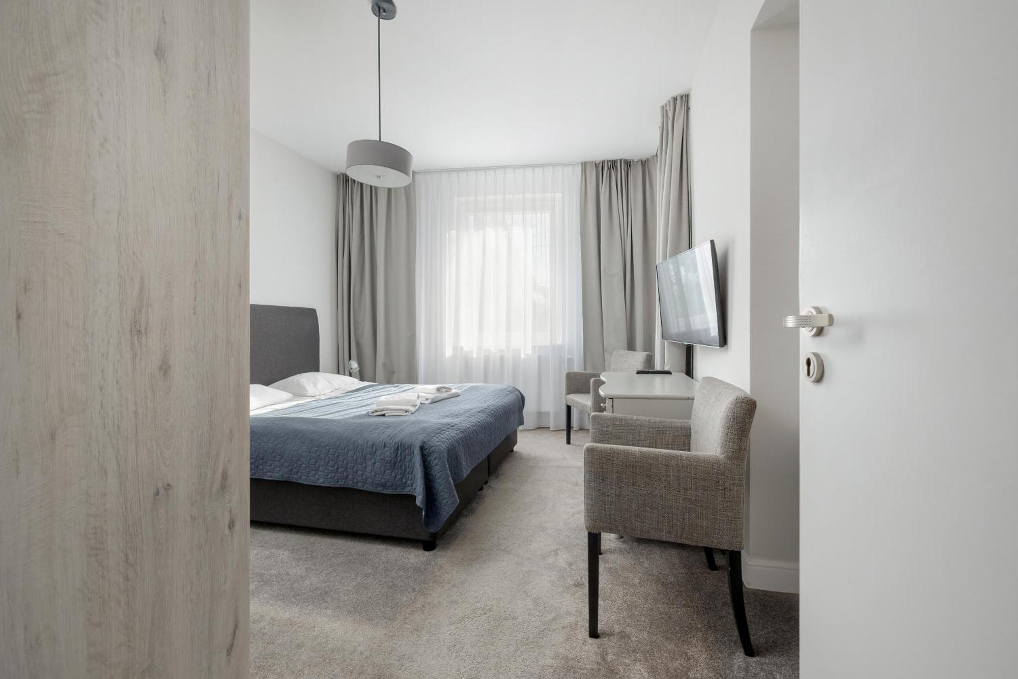 Aparthotel Etna Колобжег Номер фото
