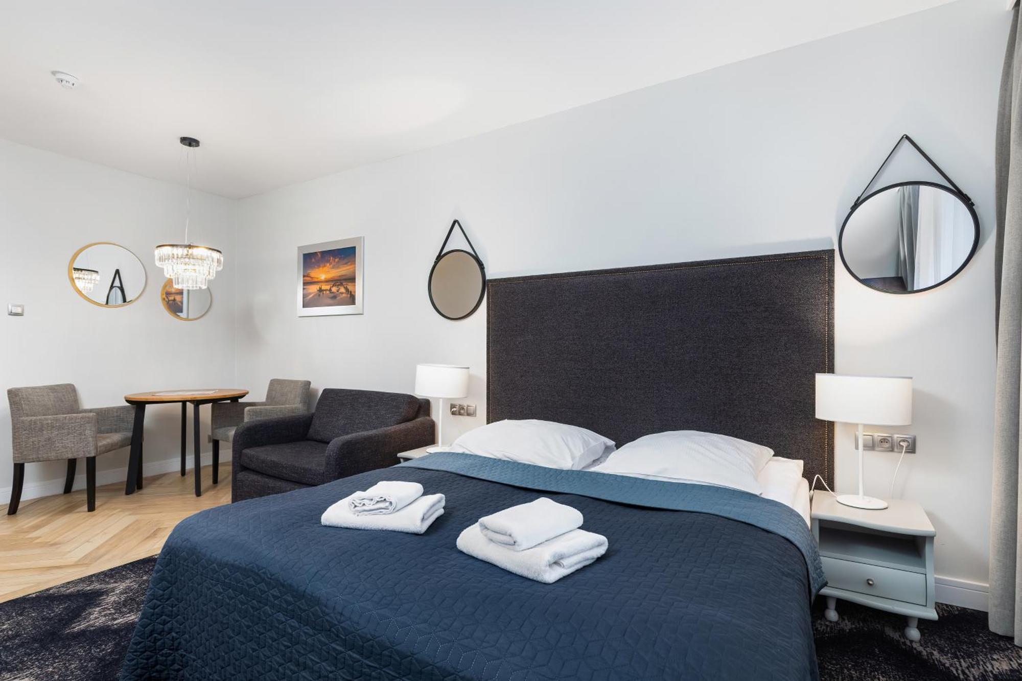 Aparthotel Etna Колобжег Номер фото